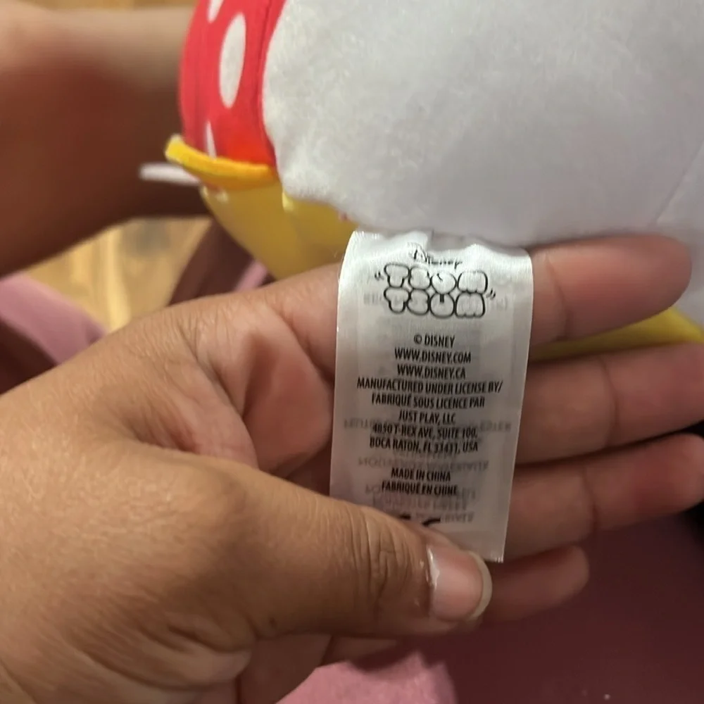 Disney Tsum Tsum Minnie Mouse Plush 8.5